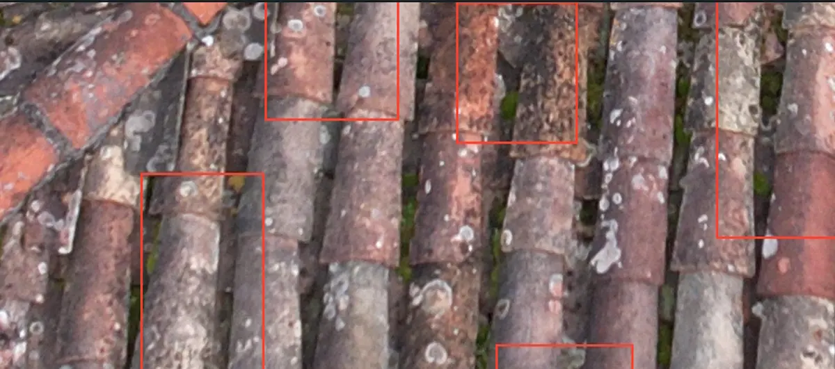 Détection de défauts et anomalies sur toiture par drone